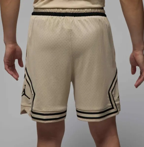 Шорти баскетбольні Nike JORDAN DRI-FIT MESH DIAMOND SHORTS бежево-чорні HF9910-206