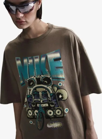 Футболка жіноча Nike SPORTSWEAR OVERSIZED коричнева HF9691-214