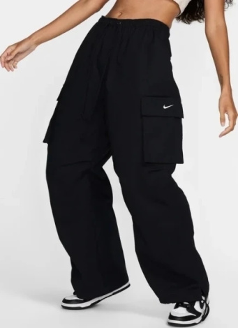 Спортивные штаны женские Nike MID-RISE OVERSIZED DANCE CARGO черные FV7520-010