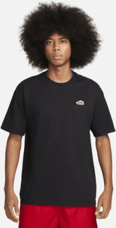 Футболка Nike U NSW TEE M90 SNEAKER PATCH черная FQ3762-010