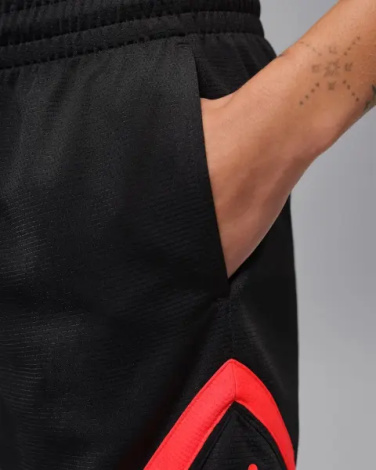 Шорти баскетбольні жіночі Nike JORDAN SPORT 10CM DIAMOND чорно-червоні FN5134-013