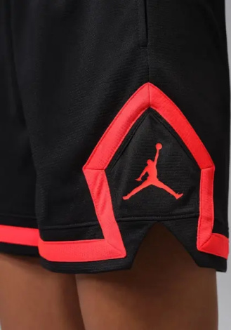 Шорти баскетбольні жіночі Nike JORDAN SPORT 10CM DIAMOND чорно-червоні FN5134-013