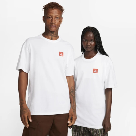 Футболка Nike U NK SB TEE PE SUST белая FJ1167-100