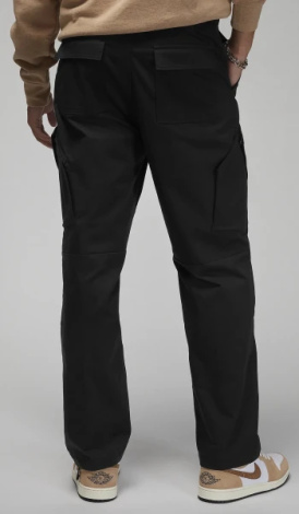 Спортивные штаны Nike JORDAN M ESS STMT CHICAGO PANT черные FB7305-010