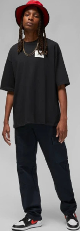 Футболка Nike JORDAN FLIGHT ESSENTIALS OVERSIZED черная DZ7313-010