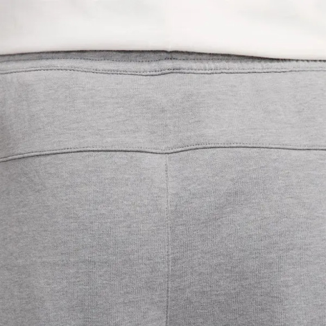 Спортивные штаны Nike SPORTSWEAR TECH ESSENTIALS серые DD5293-002