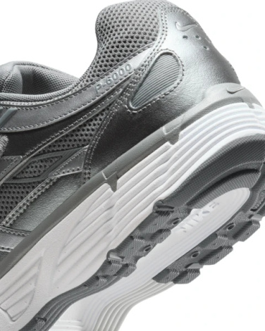 Кроссовки Nike P-6000 серебряные CD6404-023