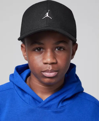 Кепка подростковая Nike JORDAN METAL JUMPMAN TRUCKER черная 9A0928-023
