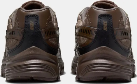 Кросівки Nike INITIATOR коричневі 394055-200