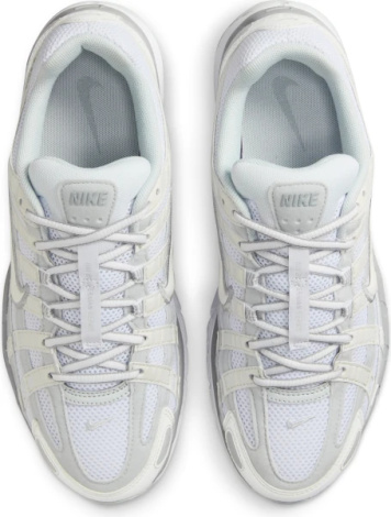 Кросівки жіночі Nike P-6000 молочно-сірі FV6603-101 молочно-сірі