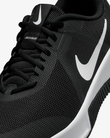 Кросівки для тренувань Nike MC TRAINER 3 чорно-білі FQ1831-001