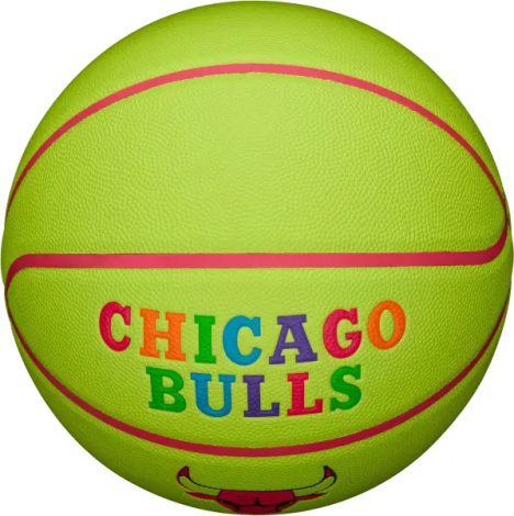 Баскетбольный мяч Wilson NBA TEAM NEON CHICAGO BULLS салатово-розовый Размер 7 WZ4037402XB7