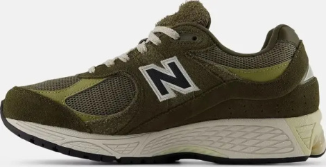 Кроссовки New Balance 2002R оливковые M2002RZD