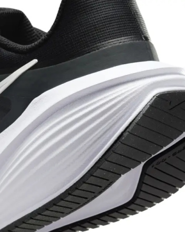 Кросівки бігові Nike DOWNSHIFTER 14 чорно-білі IB1895-002