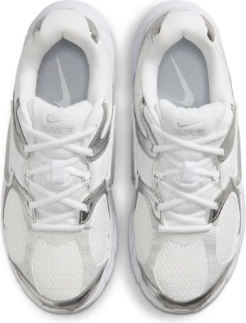 Кросівки жіночі Nike V5 RNR біло-сріблясті HQ7901-112
