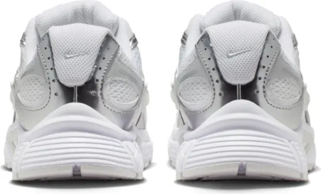 Кросівки жіночі Nike V5 RNR біло-сріблясті HQ7901-112