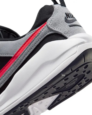 Кроссовки Nike JORDAN CMFT ERA серо-черно-красные HJ6777-006