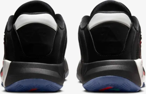 Кроссовки баскетбольные Nike LUKA 4 черно-бело-красные HF0823-001