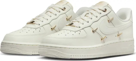 Кросівки жіночі Nike AIR FORCE 1 '07 LX молочні FV3654-111