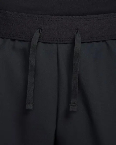 Шорти для тенісу Nike COURT VICTORY DRI-FIT 9IN чорні FD5384-010