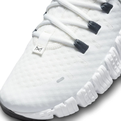 Кросівки для тренувань Nike FREE METCON 5 білі DV3949-101