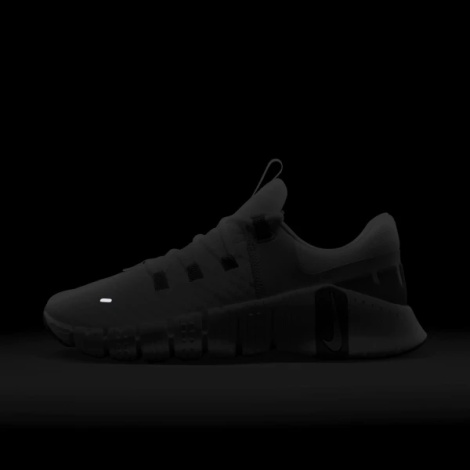 Кросівки для тренувань Nike FREE METCON 5 білі DV3949-101