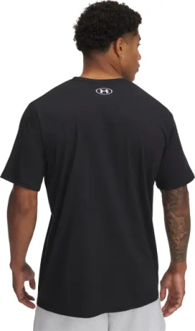 Футболка Under Armour CAMO CHEST STRIPE черно-темно-серая 1376830-002