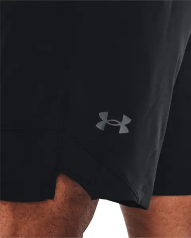 Шорти Under Armour VANISH WOVEN 8" чорні 1370382-001