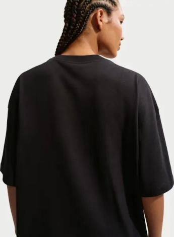 Футболка жіноча Nike SPORTSWEAR OVERSIZED чорна IR7848-010