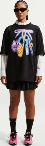Футболка жіноча Nike SPORTSWEAR OVERSIZED чорна IR7848-010