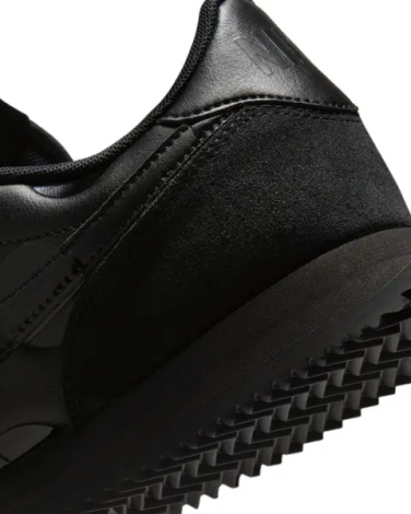 Кросівки жіночі Nike CORTEZ чорні IR1332-002