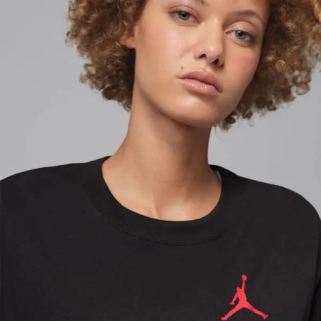Футболка жіноча Nike JORDAN JUMPMAN чорно-червона IR0389-010