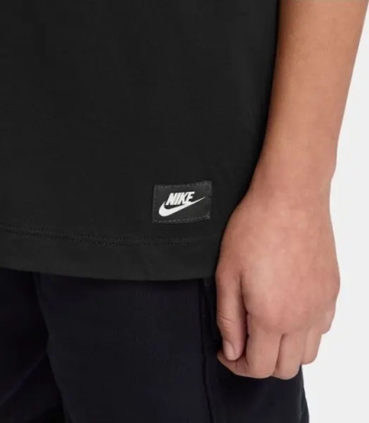 Футболка підліткова Nike SPORTSWEAR чорно-сіра IF5957-011