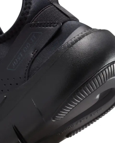 Кроссовки беговые подростковые Nike FLEX RUNNER 4 (GS) черные IF2893-001