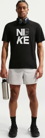 Футболка Nike HYVERSE DRI-FIT TRAINING чорна IF2778-010
