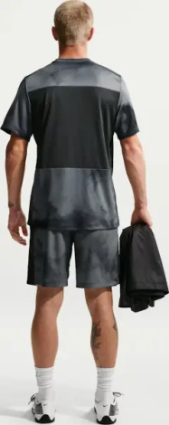 Футболка Nike ACADEMY+ DRI-FIT серо-черная IF2549-010