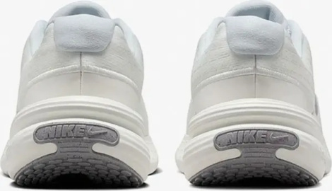 Кроссовки женские Nike UPLIFT SC кремово-светло-голубые IB2766-006