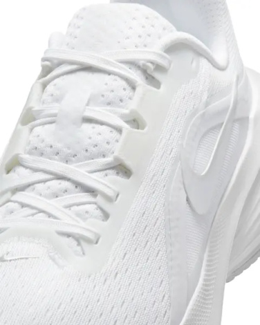 Кроссовки беговые женские Nike DOWNSHIFTER 14 белые IB1899-102