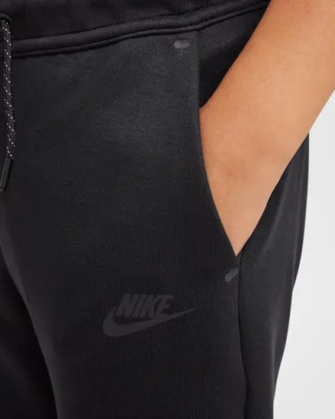 Спортивный костюм подростковый Nike SPORTSWEAR TECH FLEECE черный HV5867-010__HV5869-010