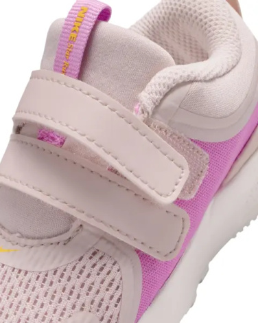 Кроссовки детские Nike STAR RUNNER 5 (TD) светло-розово-розовые HF7006-602