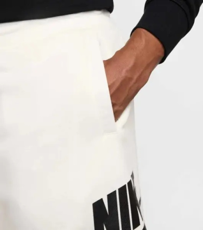 Шорты Nike CLUB FRENCH TERRY ALUMNI SHORTS молочные FQ4950-133