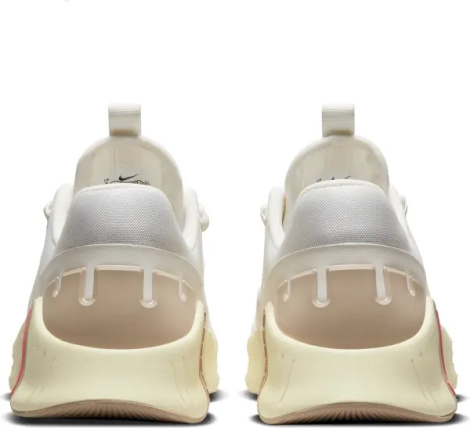 Кросівки для тренувань жіночі Nike FREE METCON 5 кремово-бежеві DV3950-100