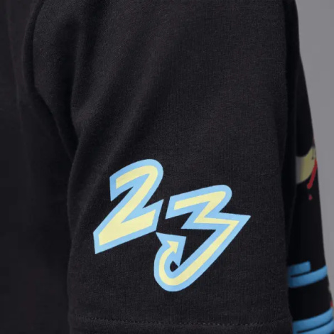 Футболка підліткова Nike JORDAN DYNASTY PATCH чорна 95F385-023