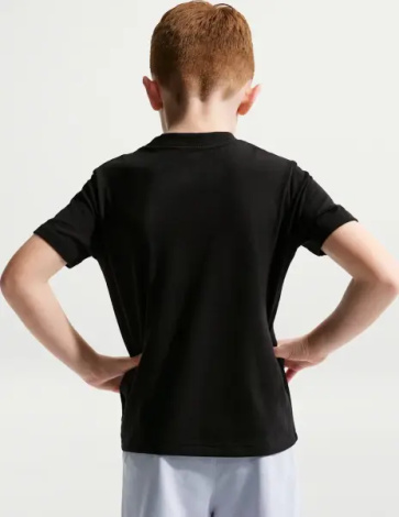 Комплект літній дитячий Nike SPORTWEAR FUTURA чорно-світло-сірий 86N922-BAD