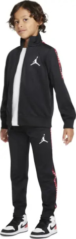 Спортивный костюм детский Nike AIR JORDAN TRICOT SET черно-красный 85A449-023