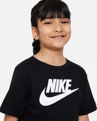 Футболка дитяча Nike CLUB BOXY чорна 36L160-023