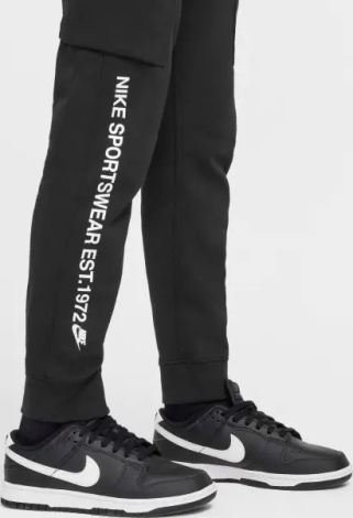 Спортивний костюм підлітковий Nike SPORTSWEAR STANDARD ISSUE чорний HM4339-010__HM4337-010