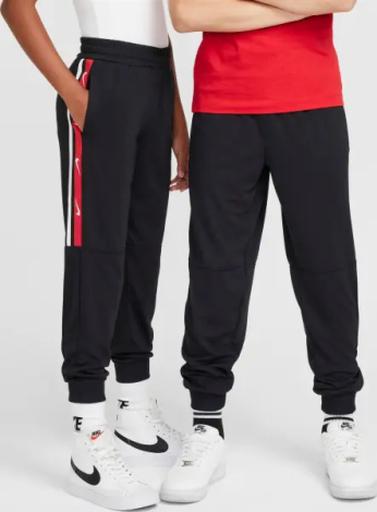 Спортивный костюм подростковый Nike SPORTSWEAR CLUB черно-красно-белый FZ4906-010__FZ4911-010