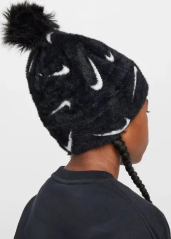 Шапка подростковая Nike PEAK POM BEANIE черно-белая FZ3062-010