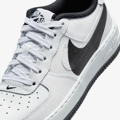 Кроссовки подростковые Nike AIR FORCE 1 LV8 4 (GS) бело-черные FQ4118-100
